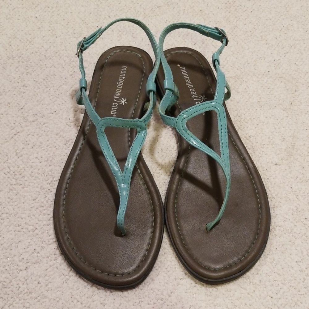 Montego Bay Club thong sandals